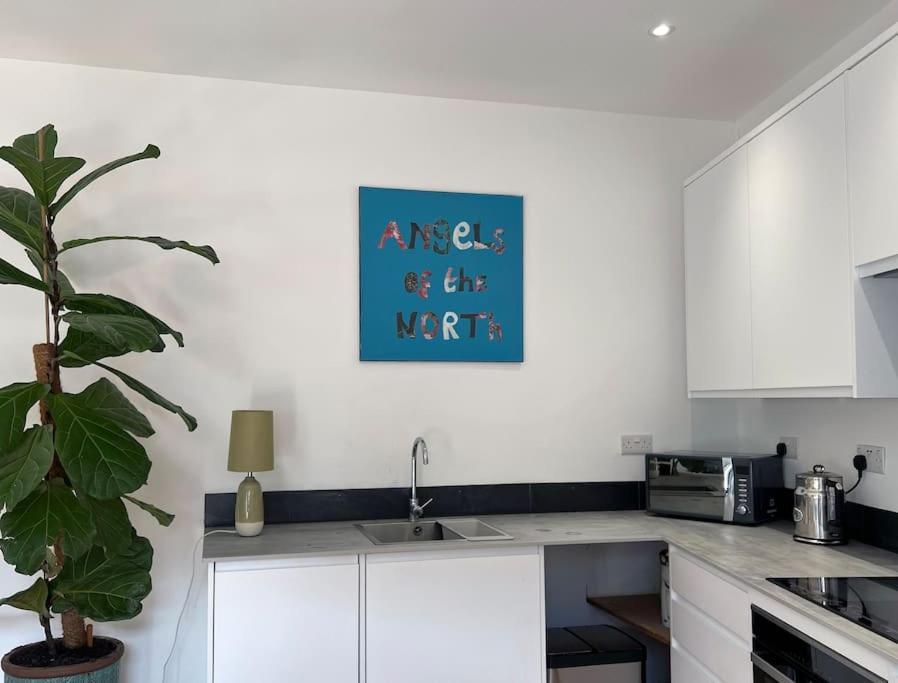 ברייטון Poets Rest, Free Parking, Ev Socket Fees Apply Walk To Beach מראה חיצוני תמונה